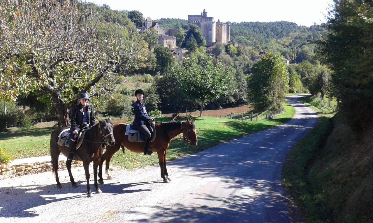 Ferme Equestre Des Abrons Villa Pailloles Eksteriør billede